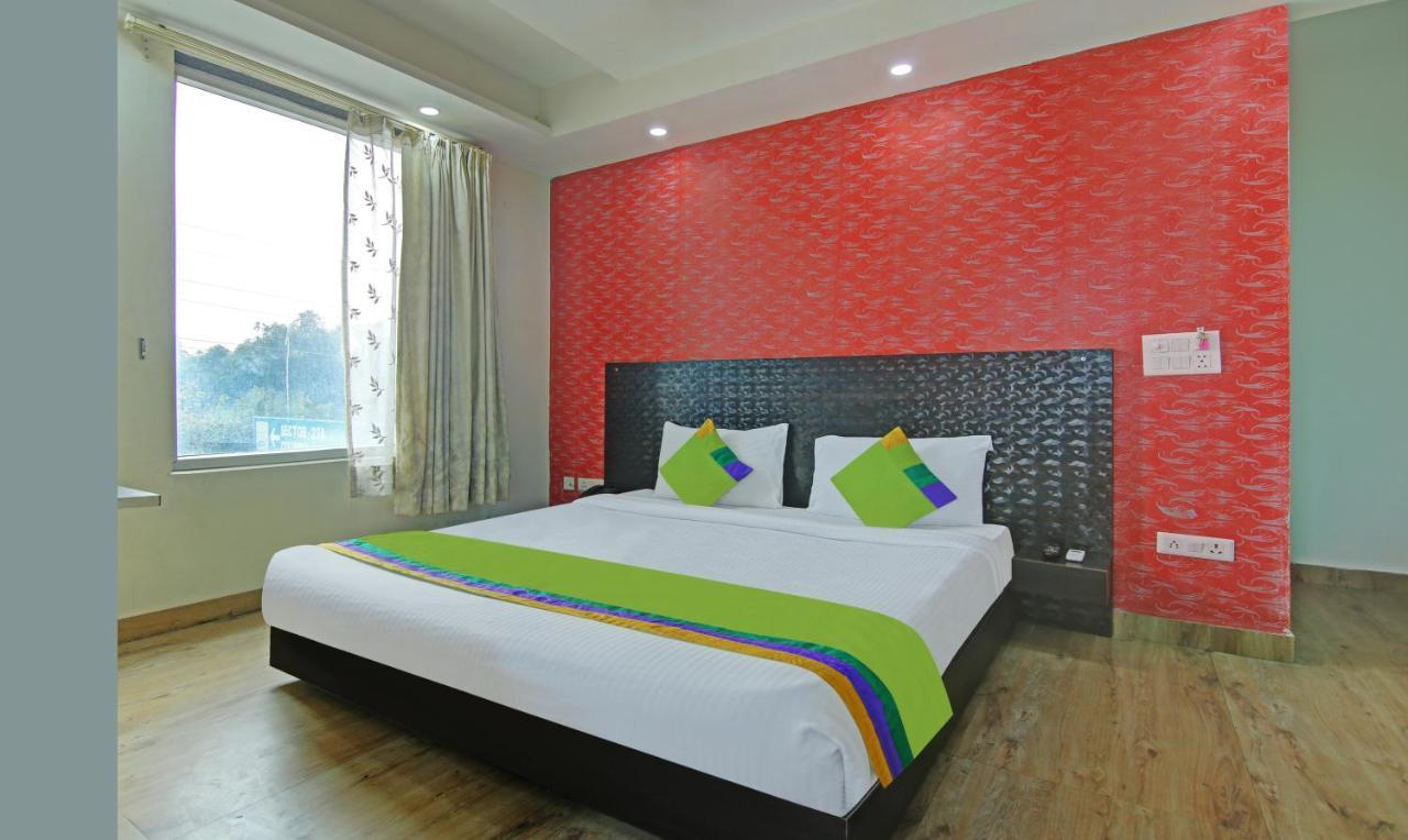 Itsy Hotels Nyra 古尔冈 外观 照片