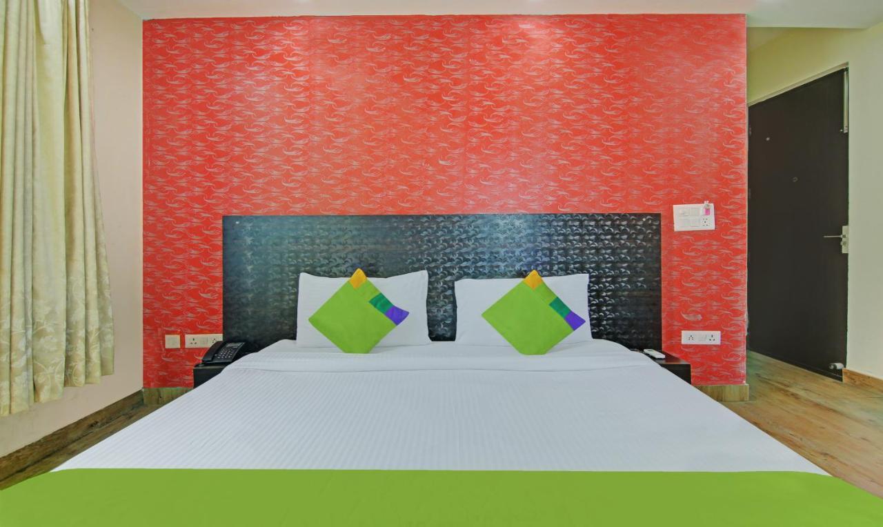 Itsy Hotels Nyra 古尔冈 外观 照片